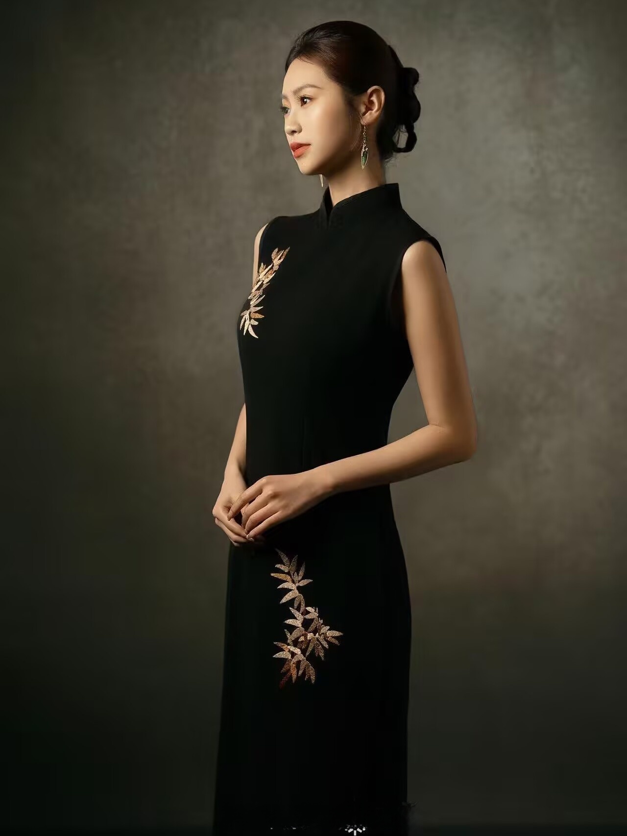 สตูดิโอถ่ายภาพบุคคลสีดำ สไตล์จ - Photography Class บทวิจารณ์และราคา