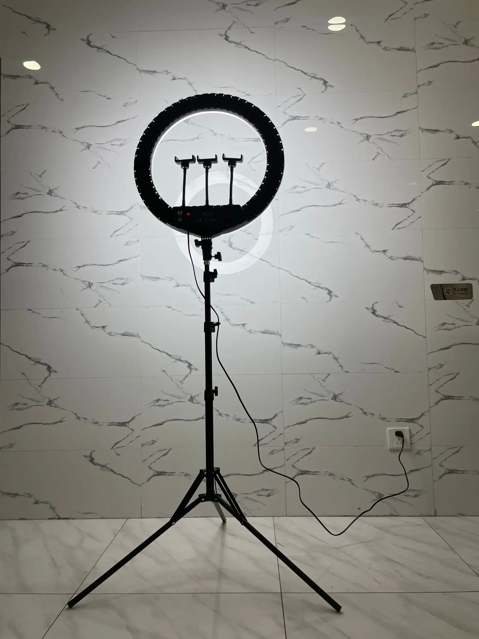 ไฟวงแหวน LED ขนาด 21 นิ้ว รุ่น - Photography Lighting บทวิจารณ์และราคา